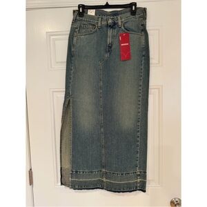 Vintage Levi’s Maxi denim skirt with slit